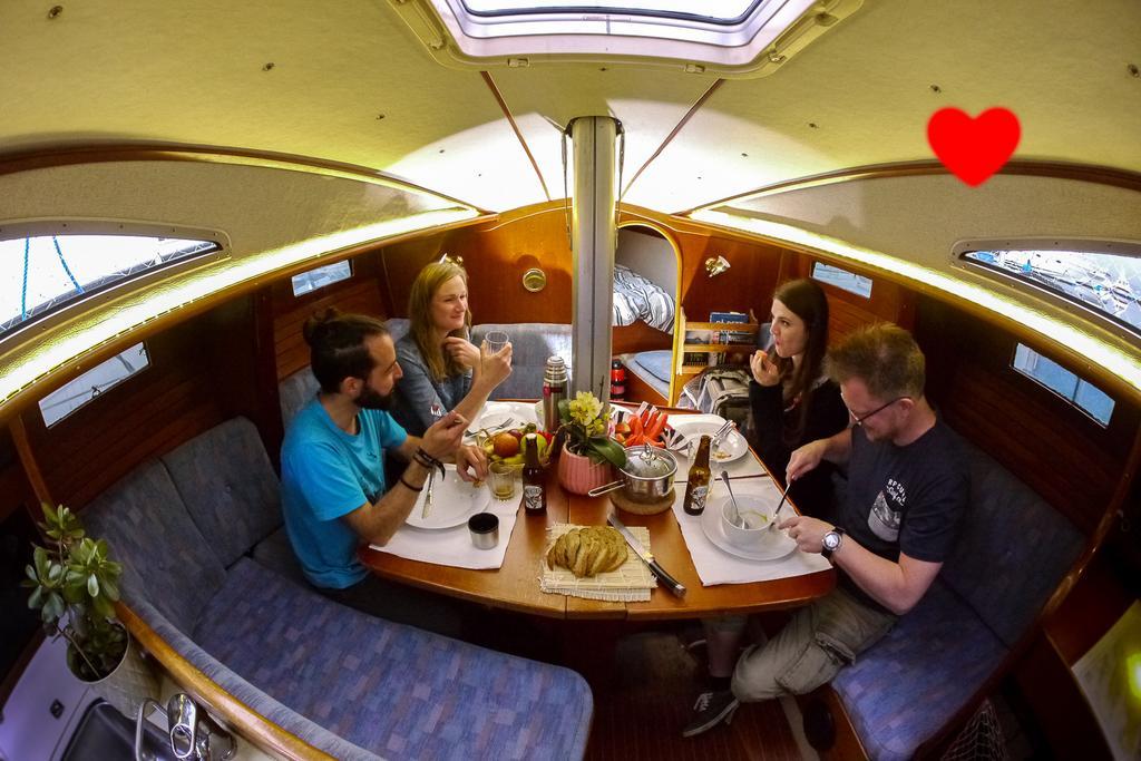 Norwavey, Sleep In A Boat Hotel Krokelvdalen Luaran gambar